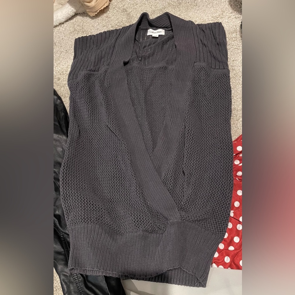 Calvin Klein sleeveless sweater medium